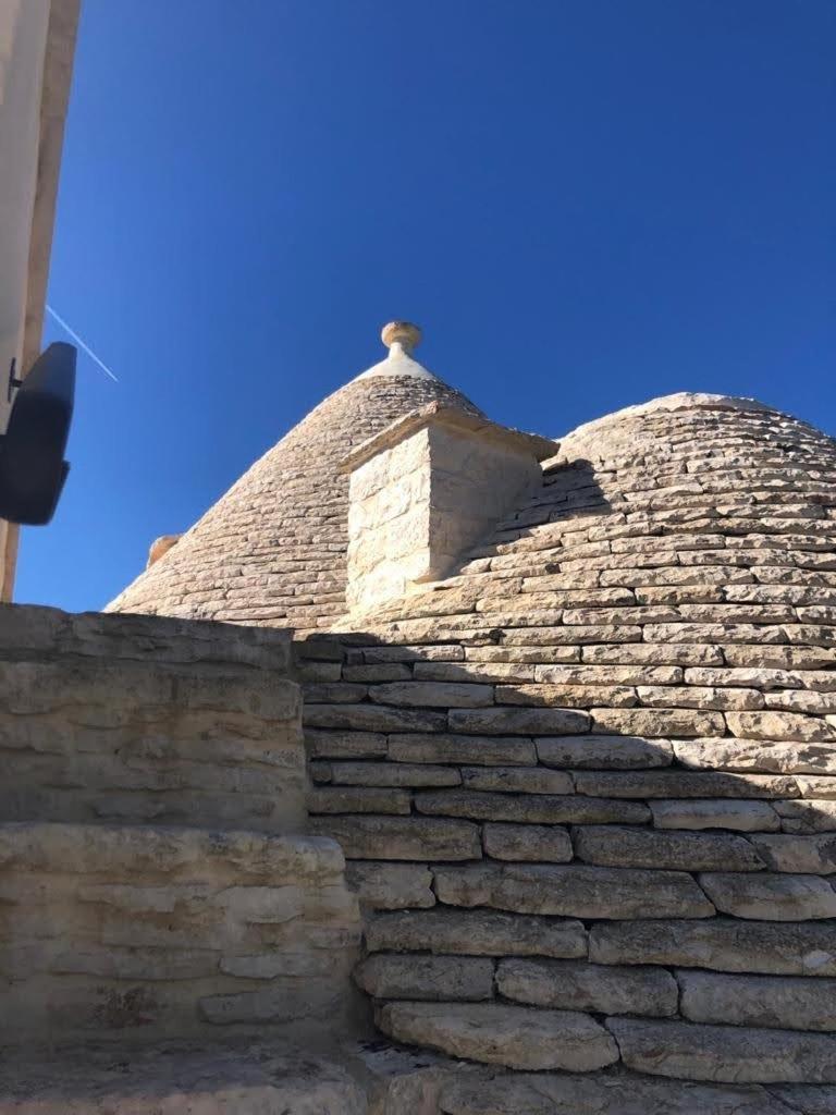 Trullo Dell' Edera Con Piscina Privata Lejlighed Alberobello Eksteriør billede